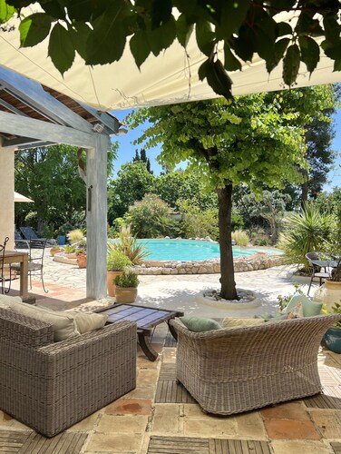 Stylish villa with landscaped pool set in large secluded garden close to Pezenas