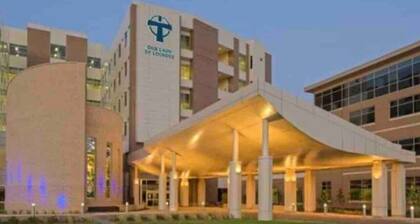 Bayou House/ King Bed / Luxury Stay