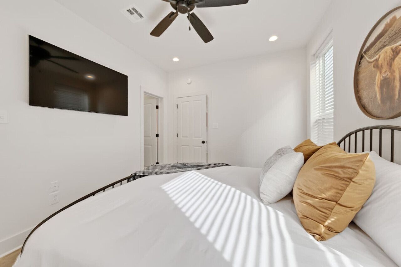 1 chambre, fer et planche à repasser, Wi-Fi, draps fournis