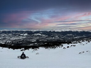 House (5 Bedrooms) | Exterior