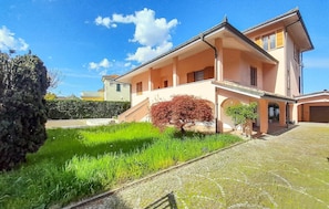 Exterior - Amazing home in Castelnuovo Bormida (Castelnuovo Bormida)