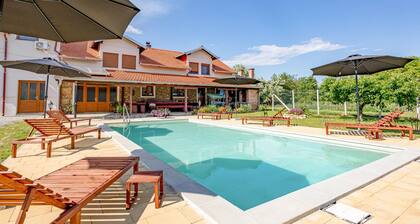 Tolles Haus in Oljasi mit Sauna