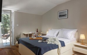 4 habitaciones, cuna de viaje, wifi gratis y ropa de cama 