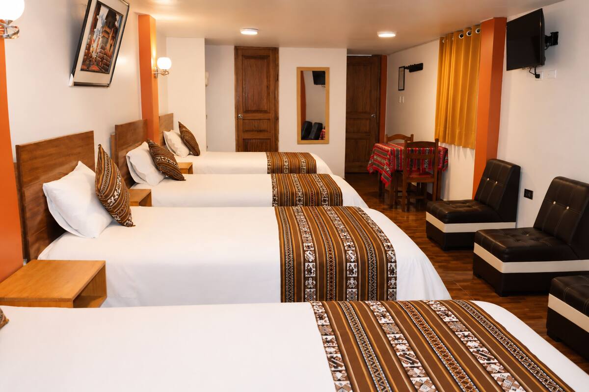 Comfort Quadruple Room | Egyptian cotton sheets, premium bedding, down comforters, desk