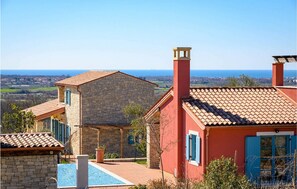 Exterior - Stunning home in Umag (Umag)