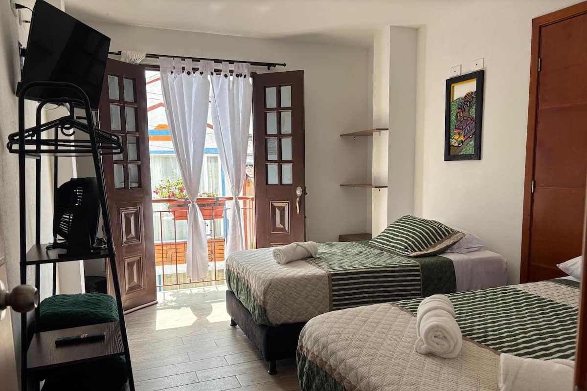 Allergiatestatut vuodevaatteet, pillowtop-patjalliset sängyt