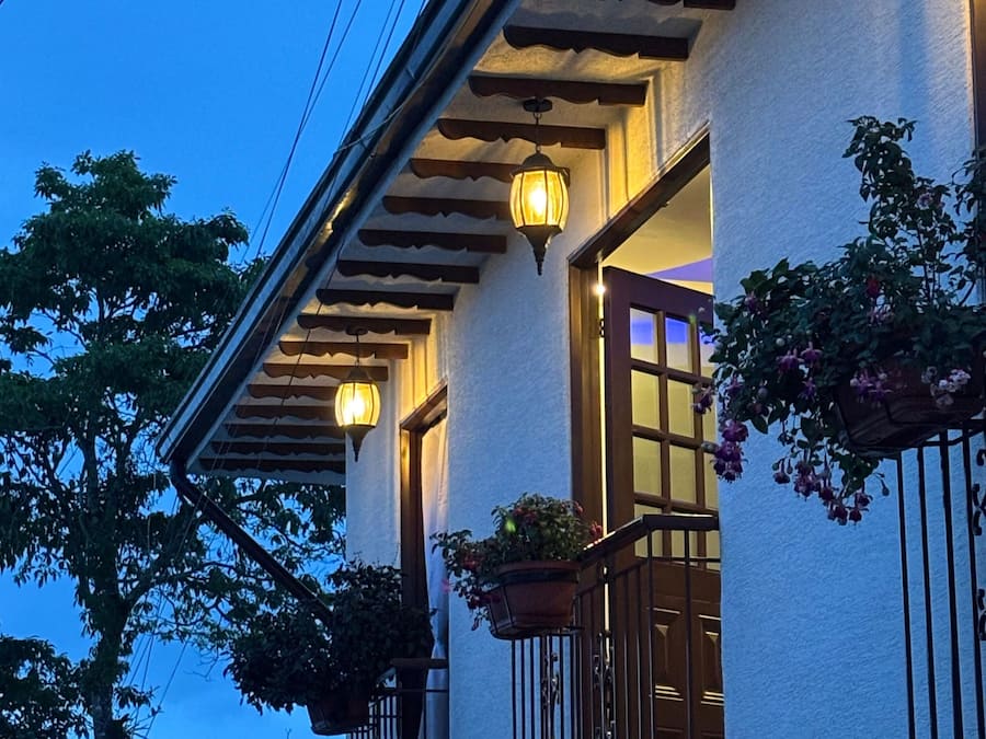 Hypo-allergenic bedding, pillowtop beds, iron/ironing board, free WiFi