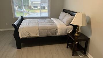 3 bedrooms, WiFi, bed sheets