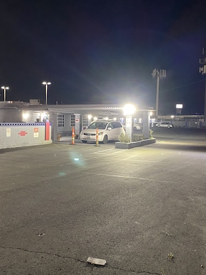 Exterior - Lucky cuss Motel (Las Vegas)