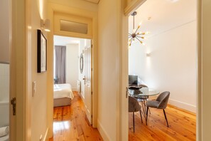 2 habitaciones, escritorio, wifi gratis y ropa de cama 