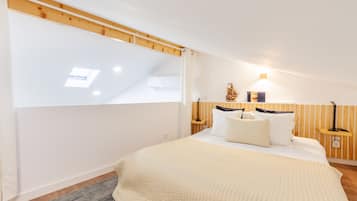 Fer et planche à repasser, Wi-Fi gratuit, draps fournis