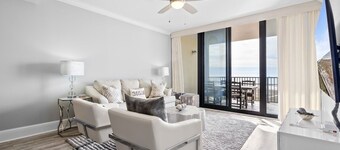 Luxury GulfFront Penthouse! Resort Amenities! 