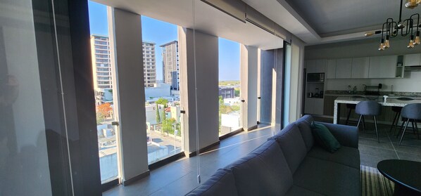 Smart TV - Depa Asoluta, Cerquita de TODO en el Norte de Mérida. CoWorking (Mérida)