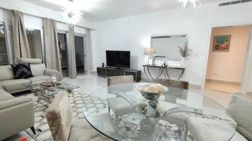 Exclusive Apartment | Living area