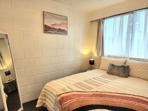 Appartement Ville | 2 chambres, fer et planche à repasser, accès au Wi-Fi (inclus)
