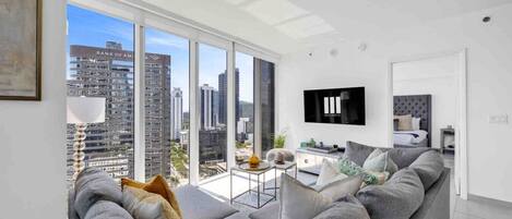 Smart-tv en een kantoor