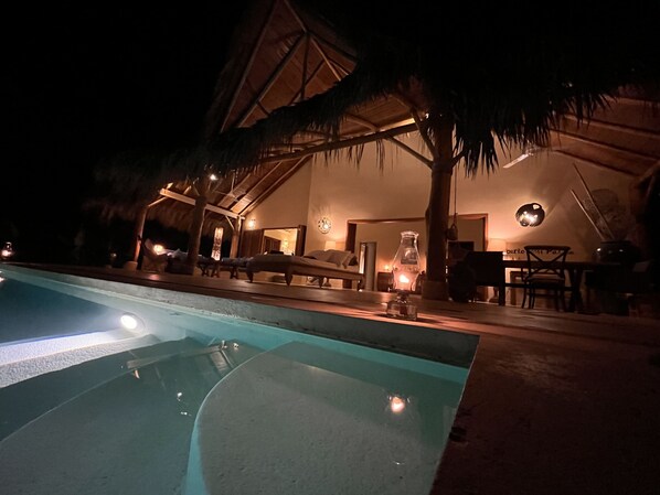 别墅, 3 间卧室, 吸烟房, 私人游泳池 | 泳池 | 室外游泳池