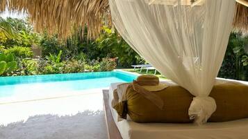 Villa, 3 habitaciones, para fumadores, alberca privada | Alberca | Alberca al aire libre