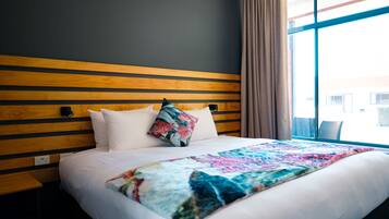 Cribs/infant beds, rollaway beds, free WiFi, bed sheets