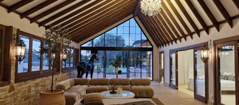 Tuscany on Tamborine - Luxury Retreat