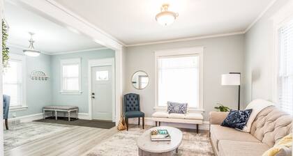 Serenity Sauna Retreat - Blocks from Downtown