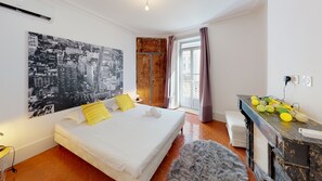 4 bedrooms, iron/ironing board, travel crib, WiFi