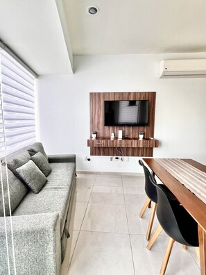 Smart TV, ping pong - Departamento Vacacional en Playa del Carmen 2 Bedrooms (Playa del Carmen)