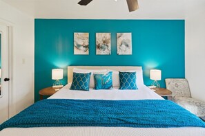 3 bedrooms, desk, iron/ironing board, travel crib