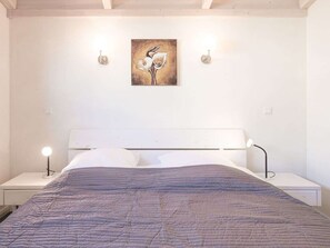 2 室のベッドルーム、WiFi
