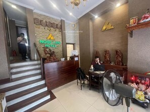 Living area - Ngoc Lan- 35 Tran Quang Dieu-Bay Luxury (Hanoi)