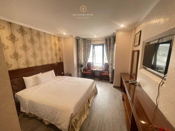 Standard Room | 1 bedroom, free WiFi - Ngoc Lan- 35 Tran Quang Dieu-Bay Luxury (Hanoi)