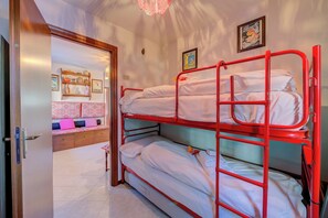 Apartemen Keluarga, beberapa kamar (Appartamento Villa Margherita City) | 2 kamar tidur, Wi-Fi gratis, dan seprai linen
