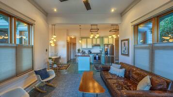 House, 2 Bedrooms | Living area | Smart TV