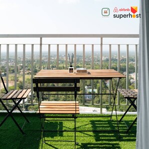 屋外ダイニングエリア