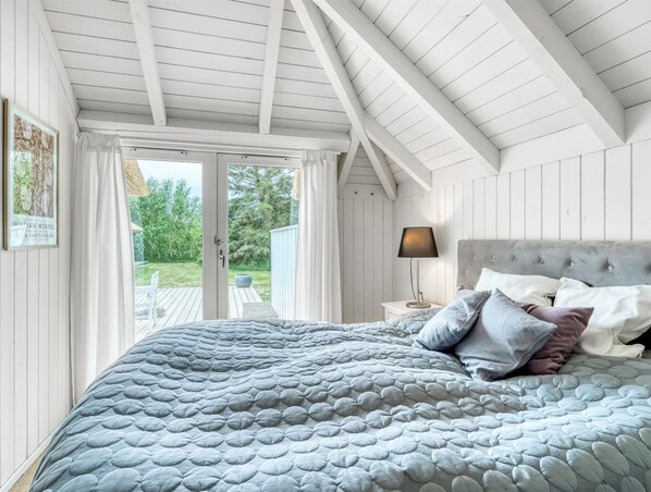 4 bedrooms, WiFi