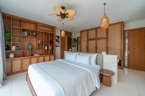 3 bedrooms, in-room safe, desk, bed sheets - Alegria de la Vida (Canggu)