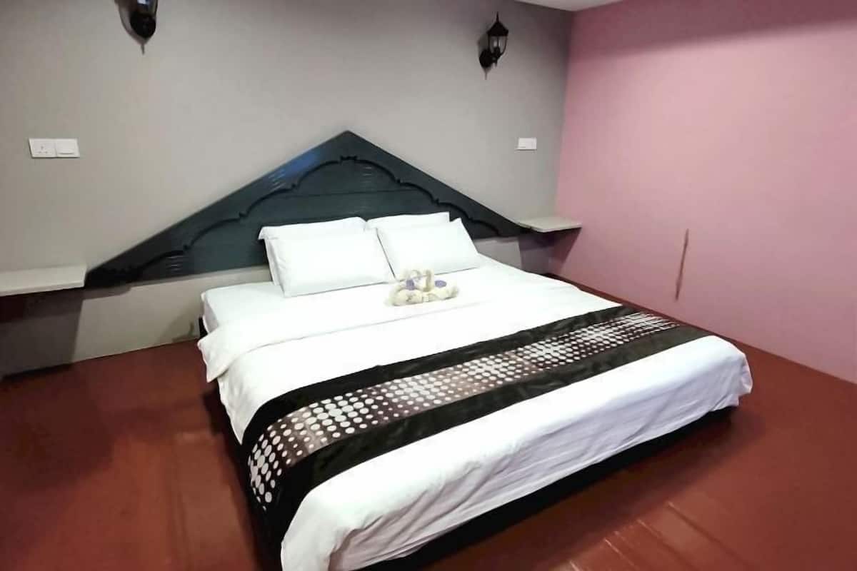 1 habitación, espacio para trabajar con laptop y wifi gratis