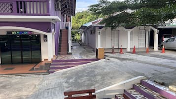 Depan hartanah