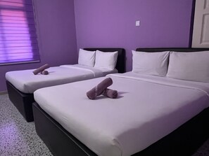 Familjesvit | Arbetsyta för laptop, gratis wi-fi och sängkläder