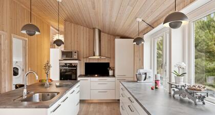 "Ufej" - 2.5km from the sea by Interhome