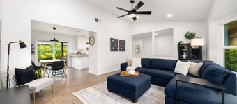 Sacramento Gem w/ Cozy Wood Fireplace, BBQ Grill
