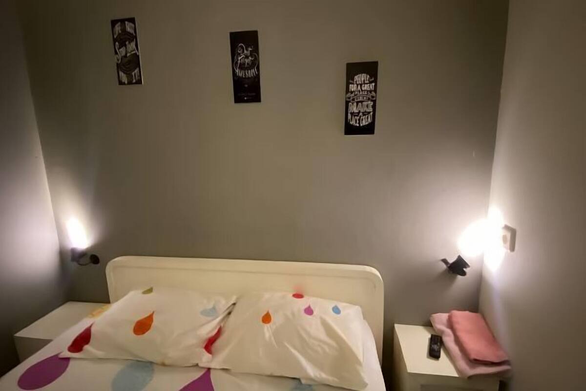 1 bedroom, free WiFi, bed sheets