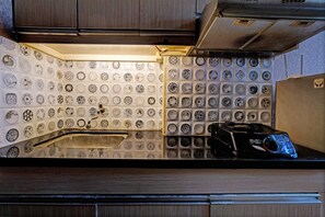Habitación Deluxe doble | Cocina básica privada