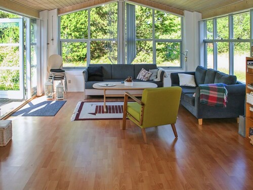 "Gisa" - 400m from the sea by Interhome