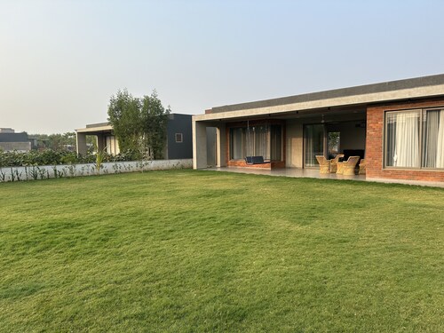 Lavish Villa for rent at Sanand