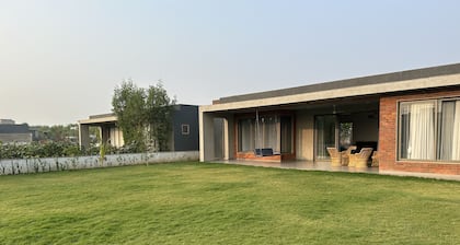 Lavish Villa for rent at Sanand