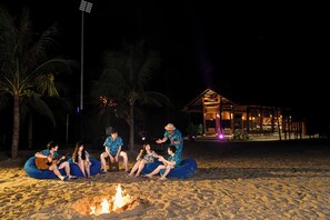 Front of property - Emerald Ho Tram Resort (Ho Chi Minh City)