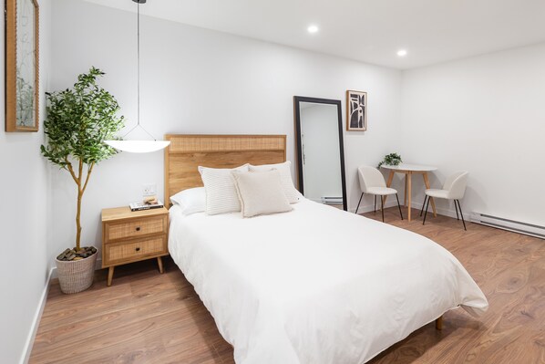 1 chambre, fer et planche à repasser, Wi-Fi, literie fournie