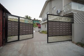 Bagian depan properti