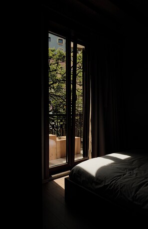 Suite: Tirana | 1 bedroom, Frette Italian sheets, premium bedding, minibar